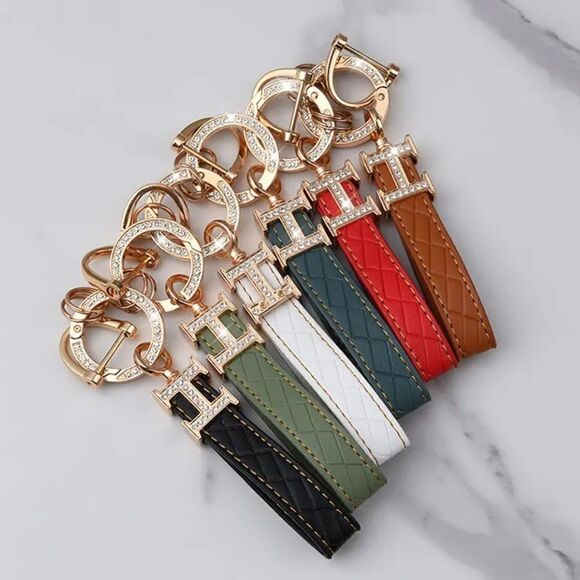 BROWN Leather Diamond High-end Key Ring Elegant Color Leather Car Key Chain - Picture 8 of 8